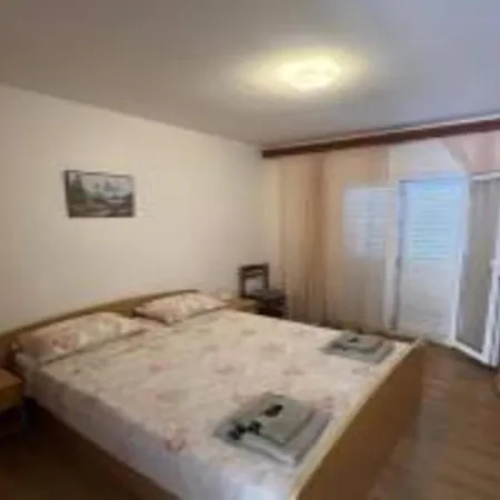 Bleu - One Bedroom With Balcony And View 1 Lägenhet *